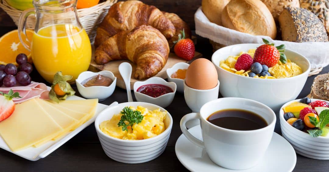 Frühstück wie ein König: Mythos oder Realität?
